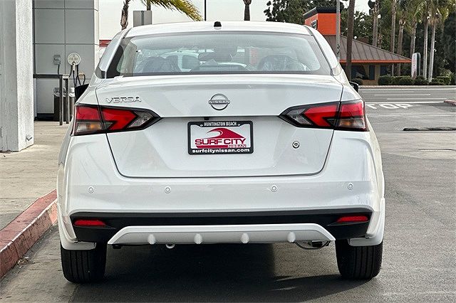2025 Nissan Versa