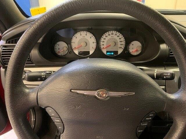 2005 Chrysler Sebring GTC image 9