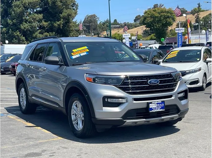 2020 Ford Explorer