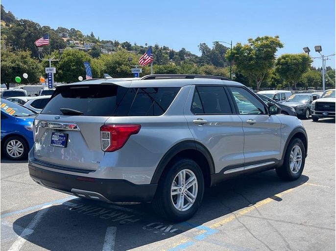 2020 Ford Explorer