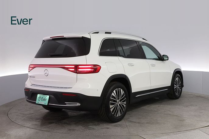 2025 Mercedes-Benz EQB