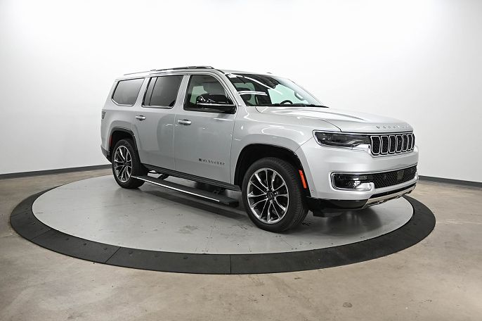 2023 Jeep Wagoneer