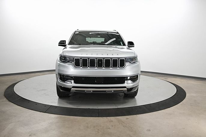 2023 Jeep Wagoneer