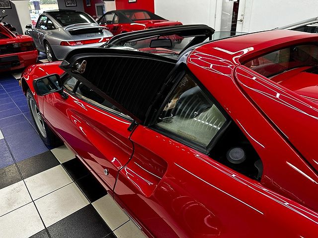 1981 Ferrari 308 GTS image 28