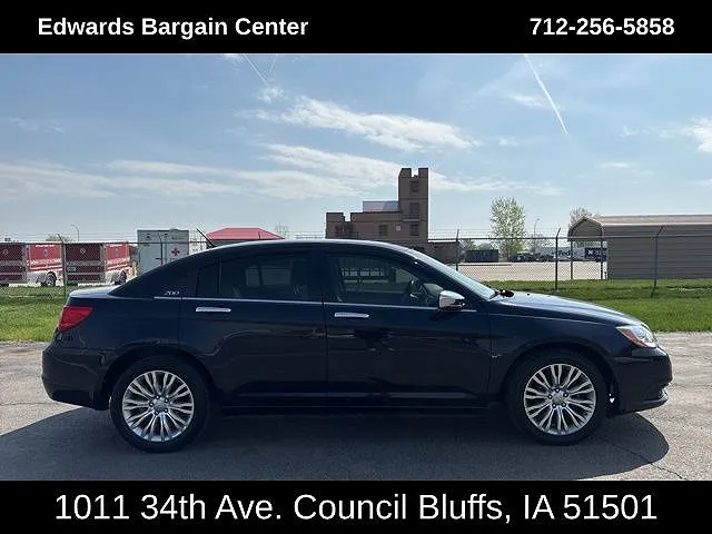 2012 Chrysler 200