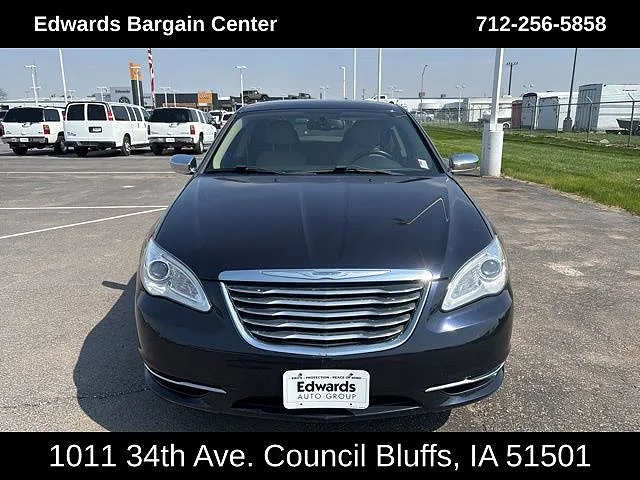 2012 Chrysler 200
