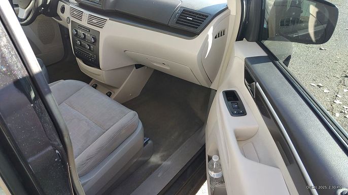 2009 Volkswagen Routan