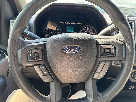 2020 Ford F-150 XLT photo 8