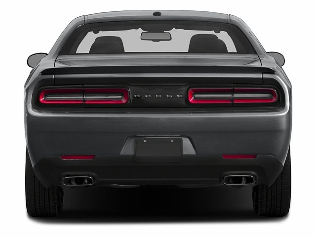 2015 Dodge Challenger null image 4