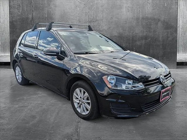 2017 Volkswagen Golf