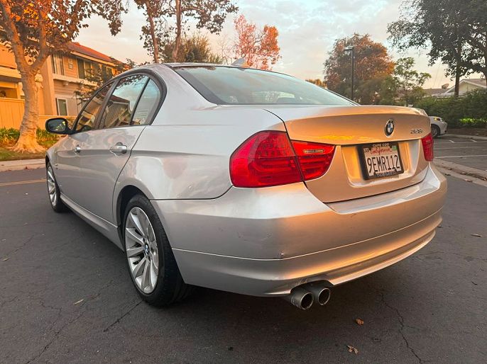 2011 BMW 3 Series
