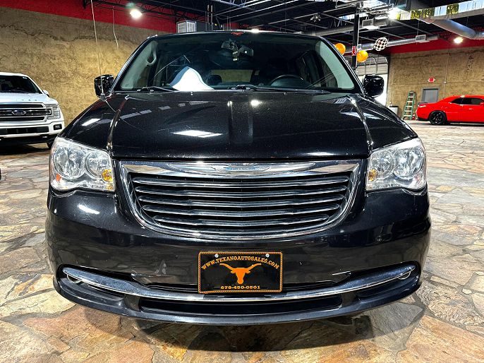 2015 Chrysler Town & Country