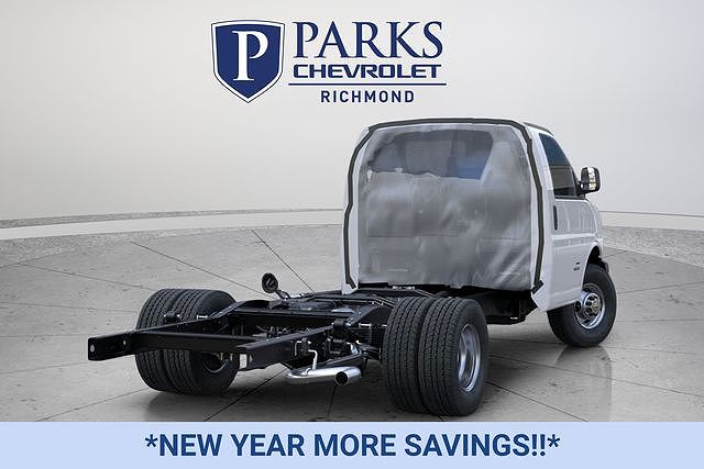 2025 Chevrolet Express