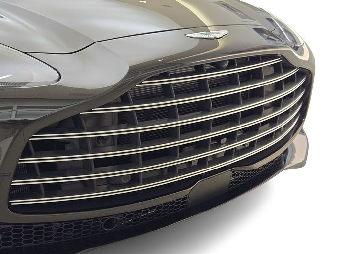2026 Aston Martin DBX
