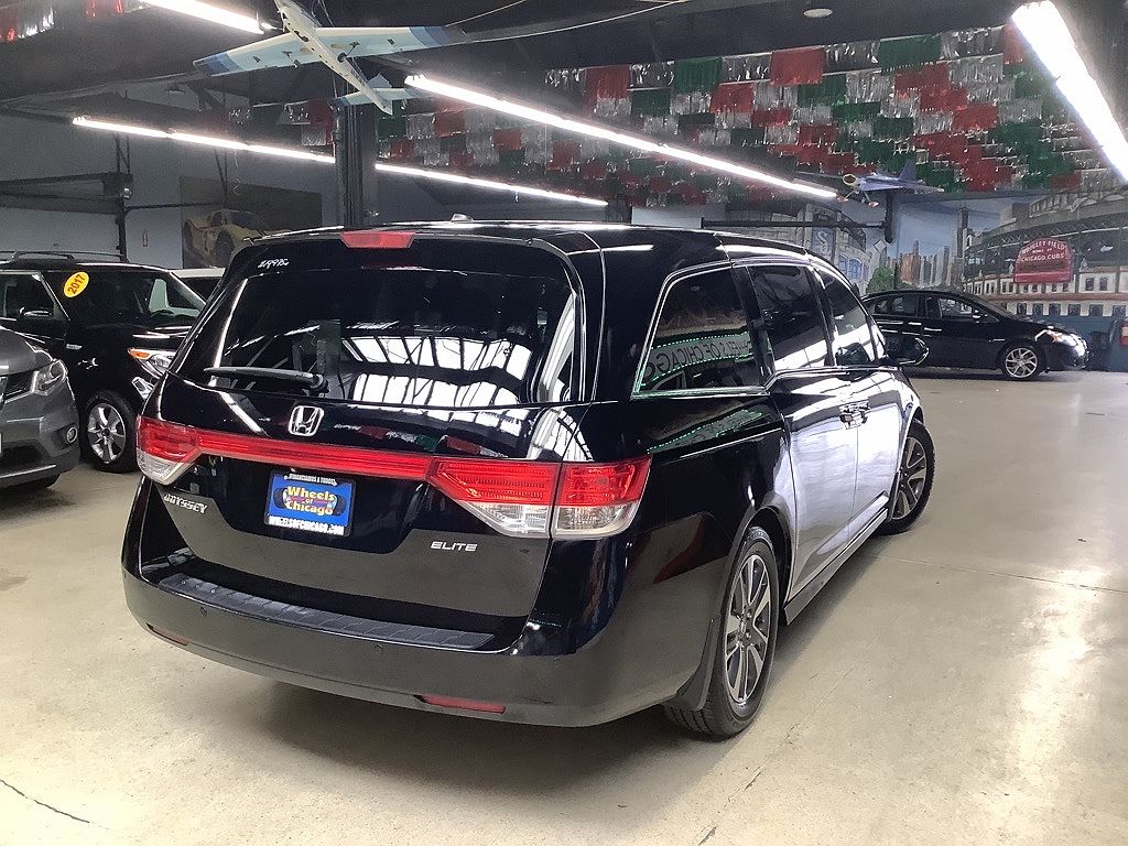 2014 Honda Odyssey Touring image 4