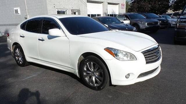 2013 Infiniti M37