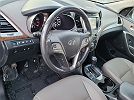 2017 Hyundai Santa Fe SE image 15