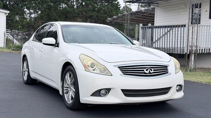 2010 Infiniti G37