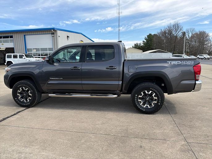 2017 Toyota Tacoma
