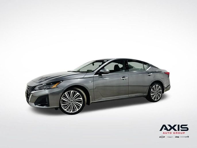2025 Nissan Altima