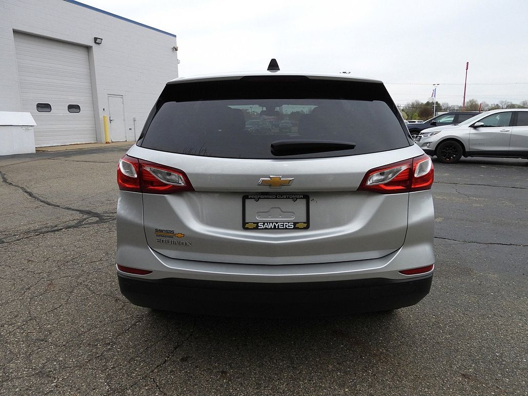 2020 Chevrolet Equinox LS image 5