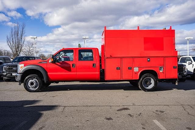 2016 Ford F-550 XL image 4