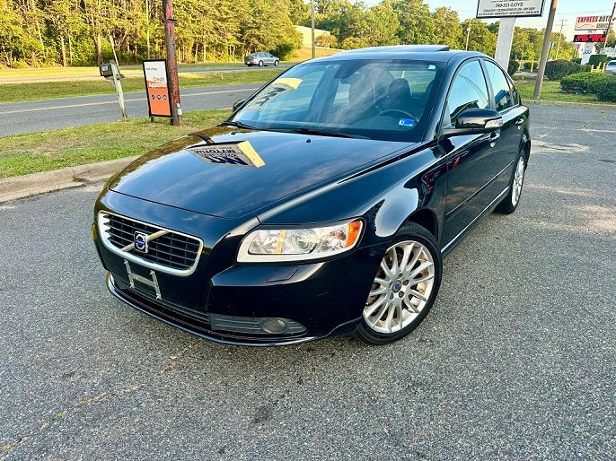 2010 Volvo S40