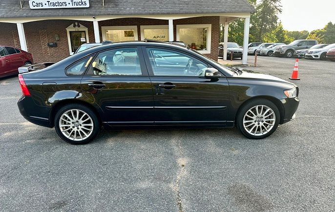 2010 Volvo S40
