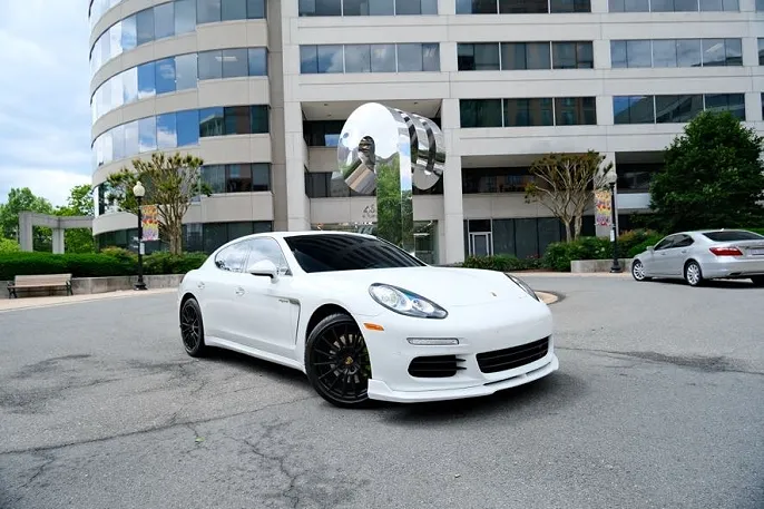 2016 Porsche Panamera