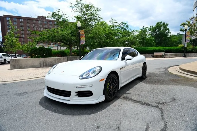 2016 Porsche Panamera
