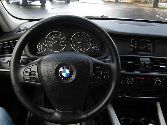 2011 BMW X3 xDrive28i image 12