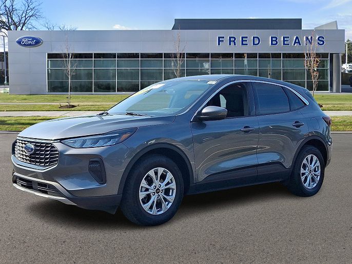 2023 Ford Escape