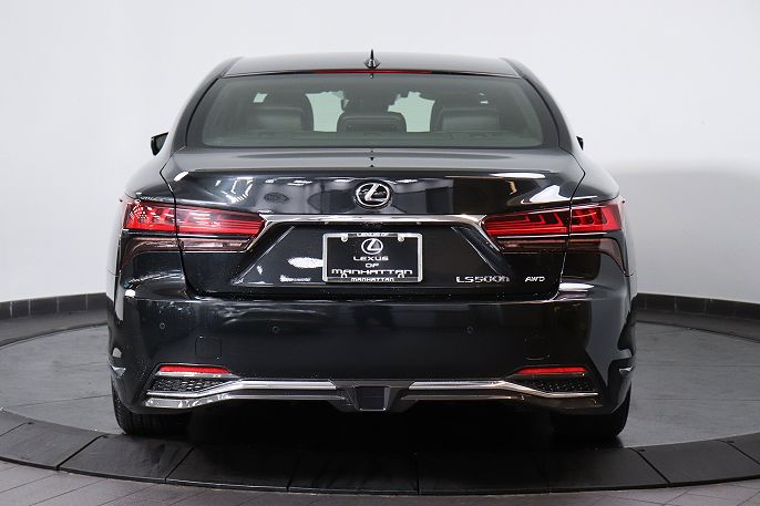 2023 Lexus LS