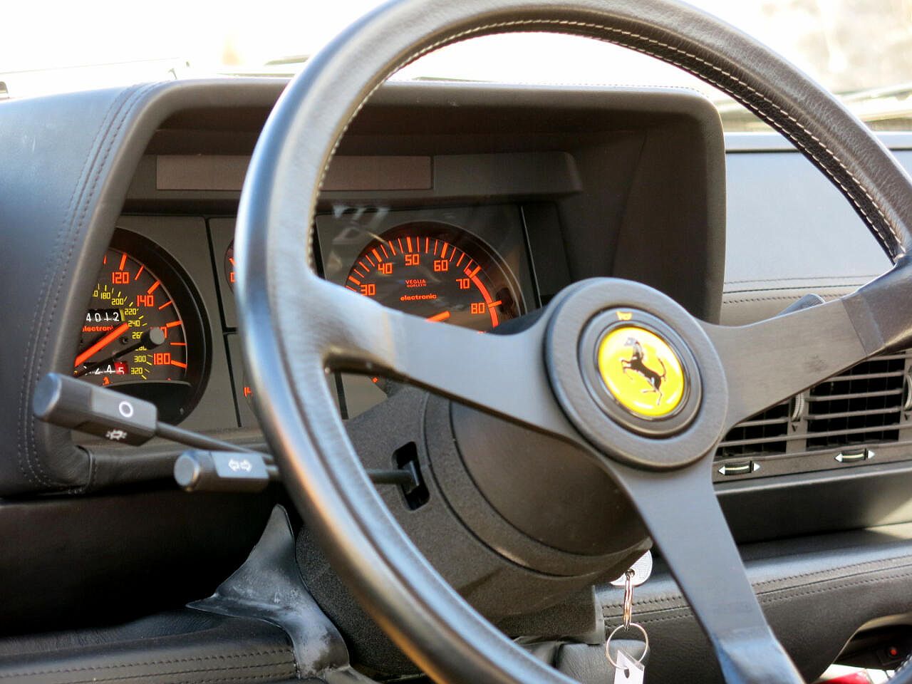 1989 Ferrari Testarossa null image 34