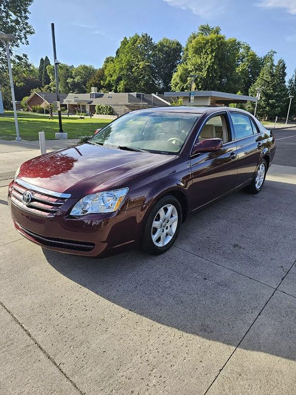2005 Toyota Avalon