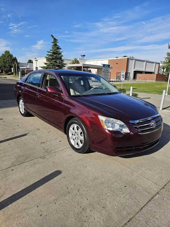 2005 Toyota Avalon