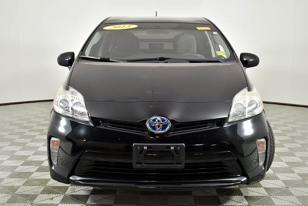 2015 Toyota Prius Two image 4
