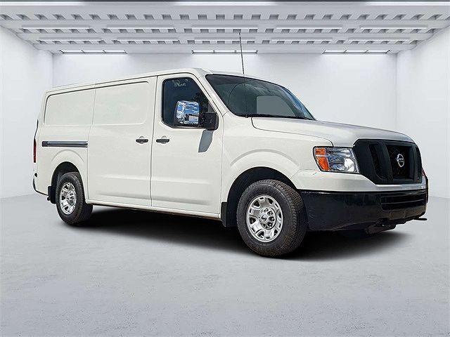 2019 Nissan NV 2500HD image 0