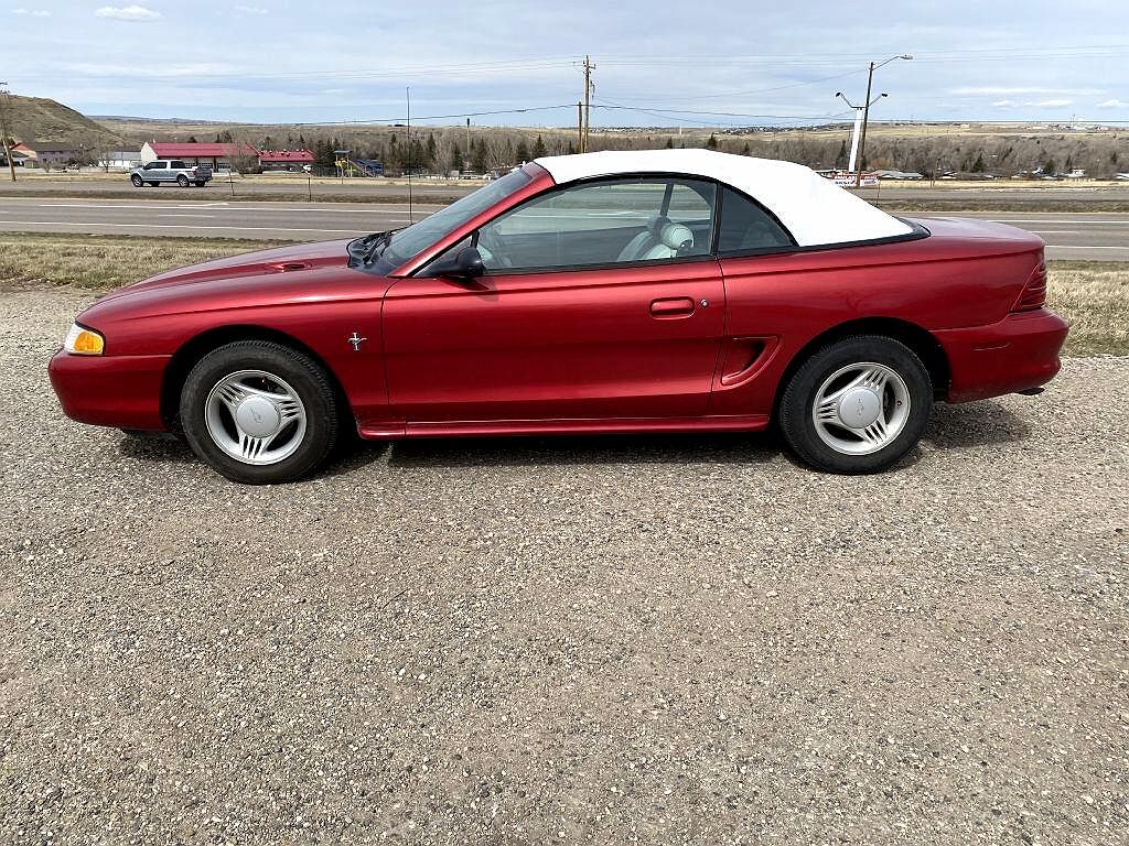 1994 Ford Mustang null image 1