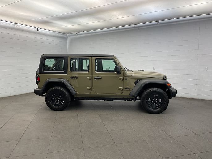 2025 Jeep Wrangler