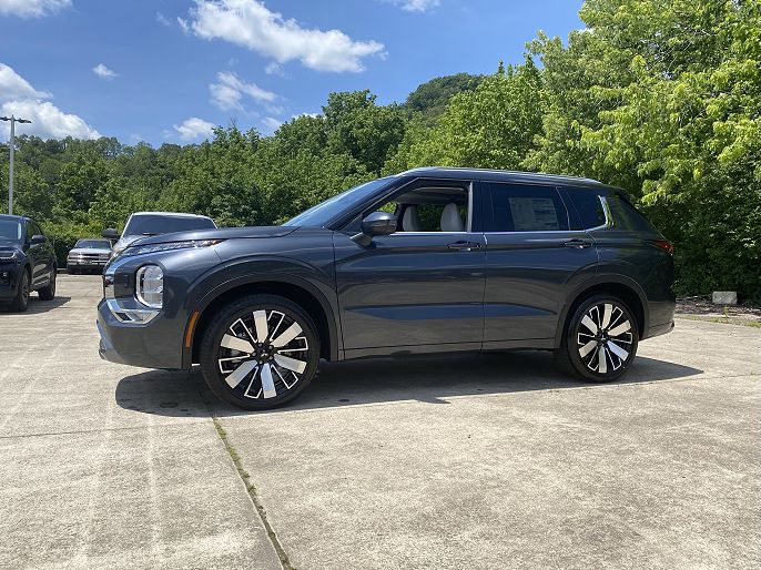 2025 Mitsubishi Outlander