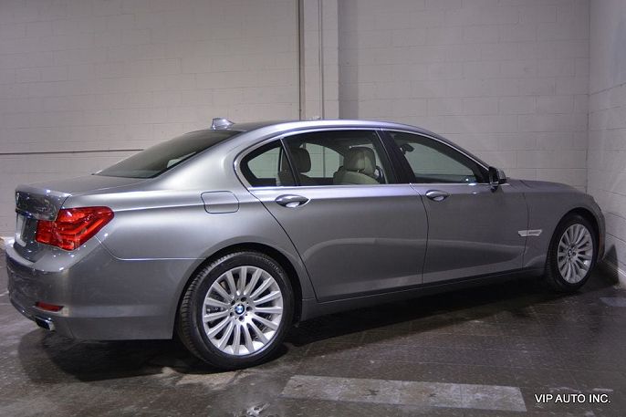 2012 BMW 7 Series