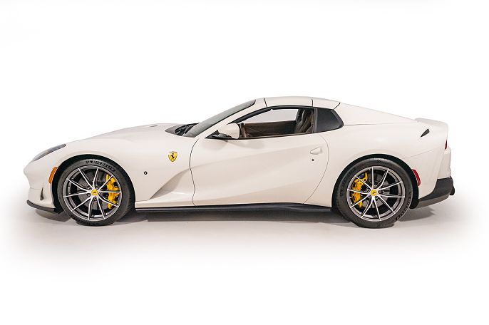 2023 Ferrari 812 GTS