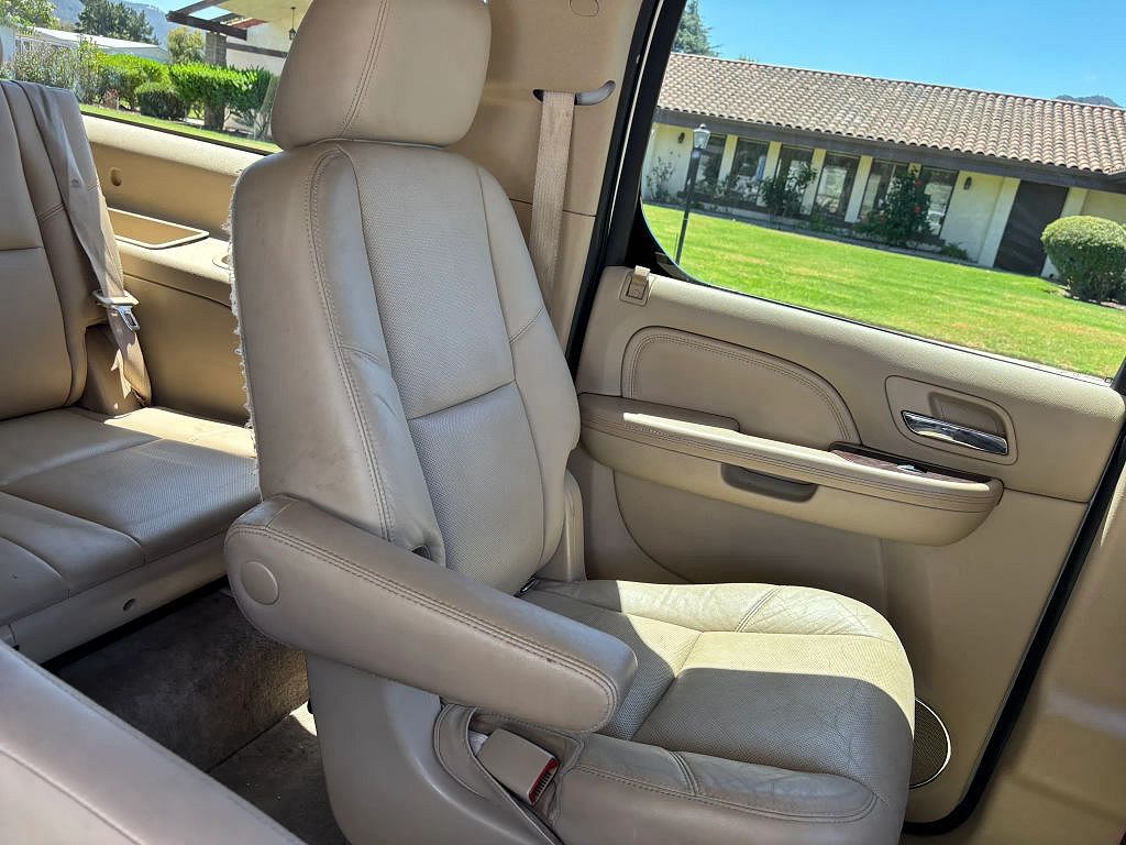 2012 Cadillac Escalade