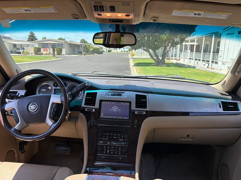2012 Cadillac Escalade