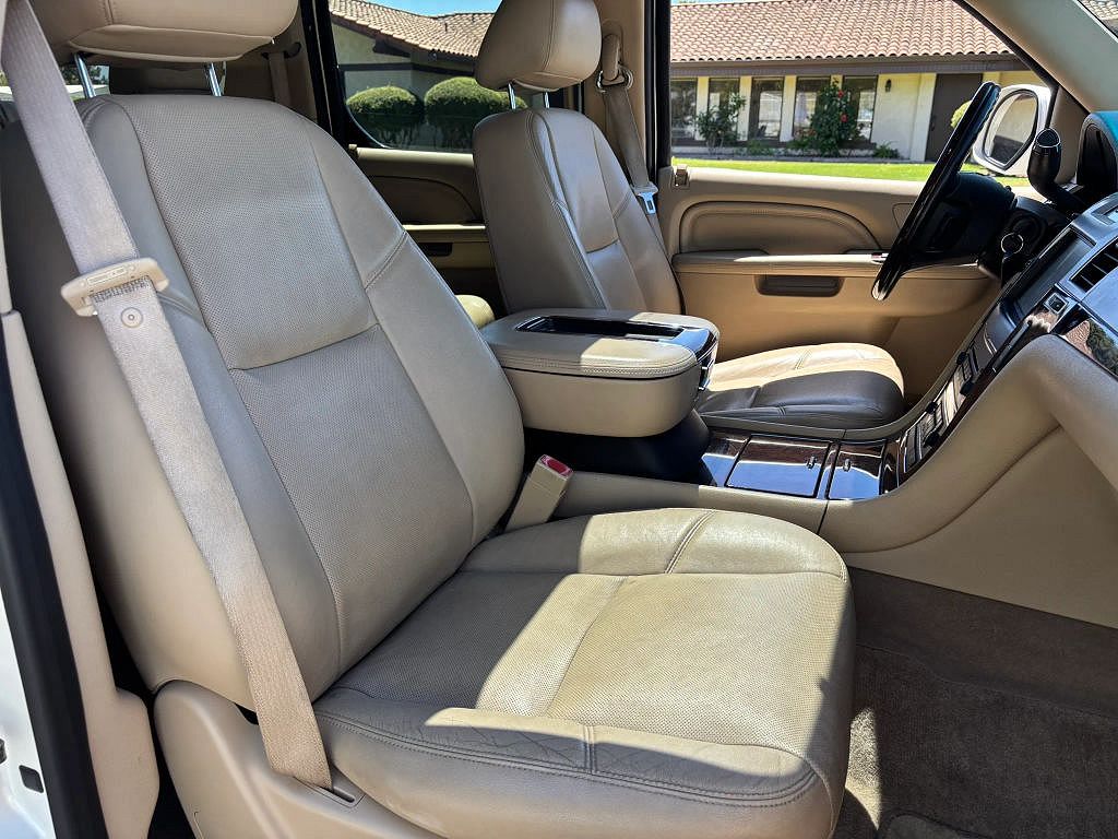 2012 Cadillac Escalade