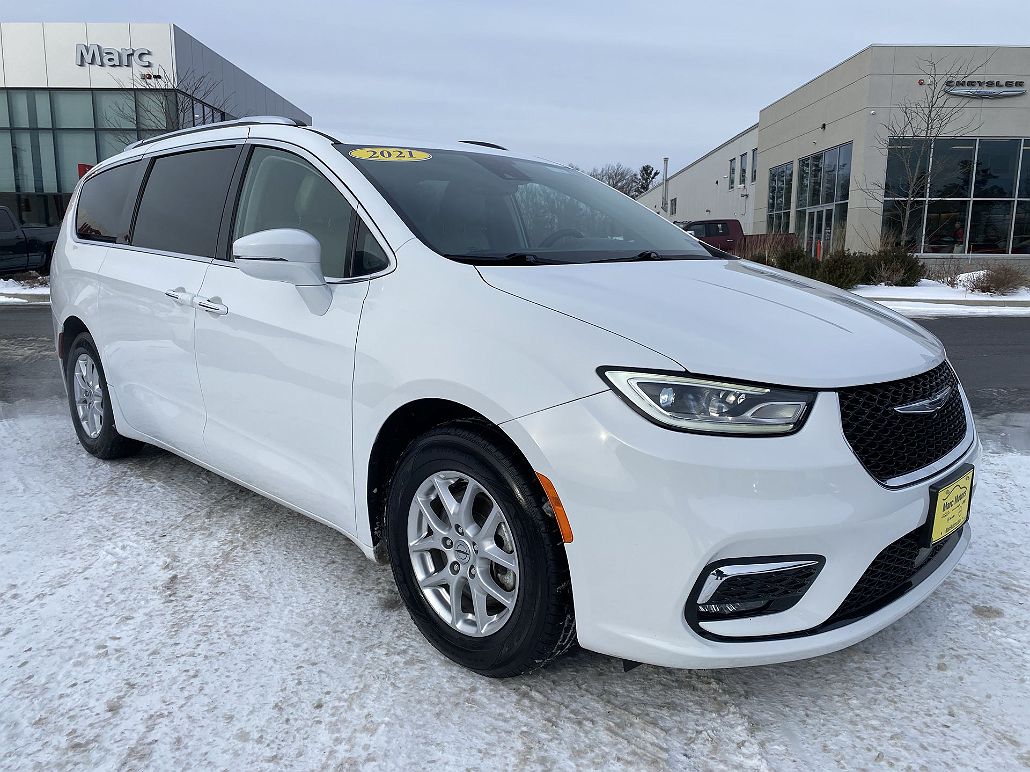 2021 Chrysler Pacifica Touring-L image 0