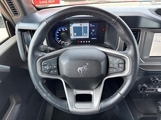 2022 Ford Bronco Outer Banks photo 10