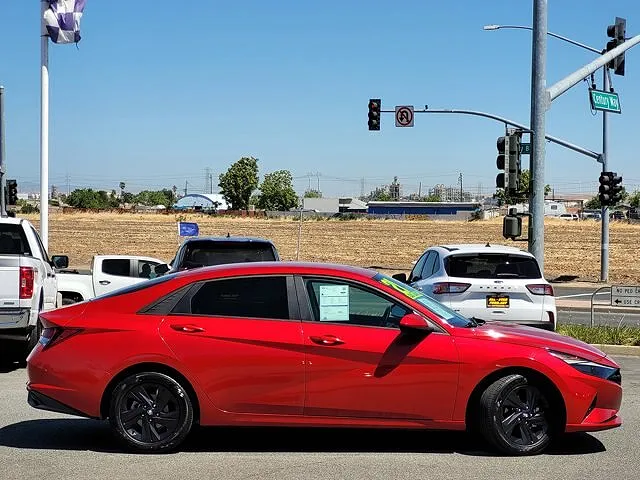 2021 Hyundai Elantra