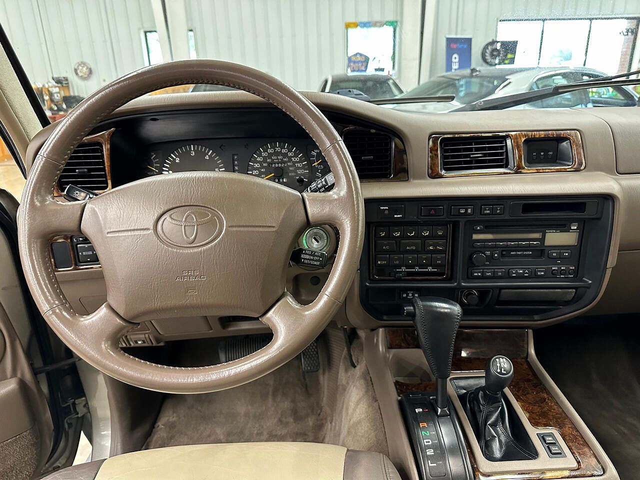 1997 Toyota Land Cruiser null image 13